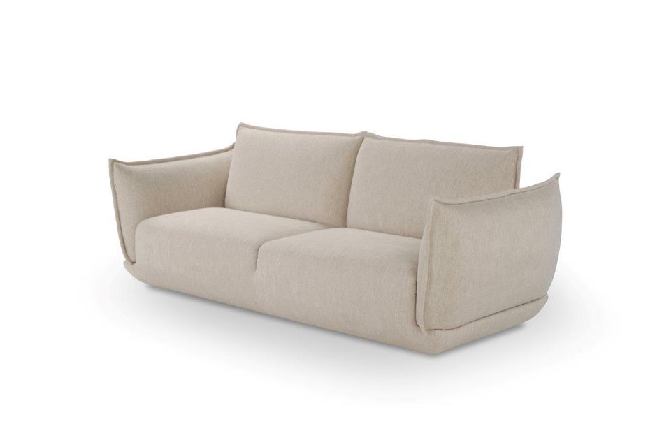 L'&egrave;clair 2,5-seater (L&aacute;tka)